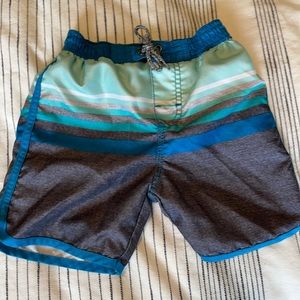 OshKosh board shorts swim trunks boys size 4t.